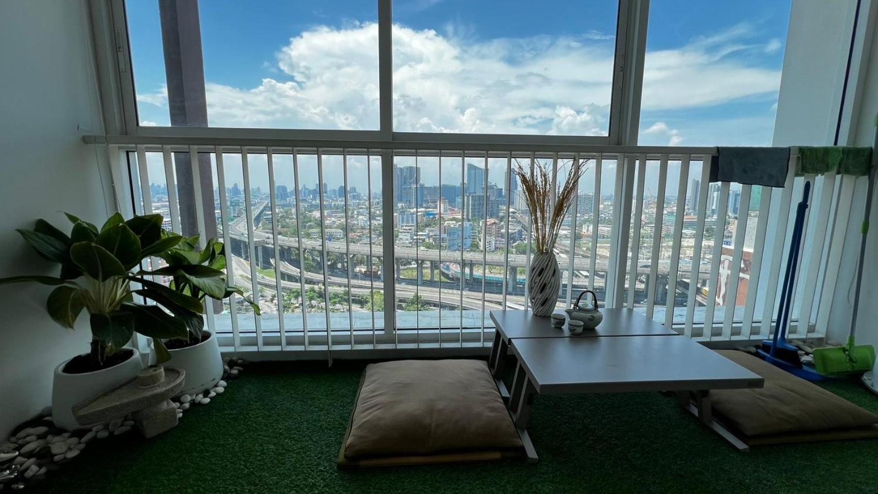 The Coast Apartment Bangkok Exterior photo